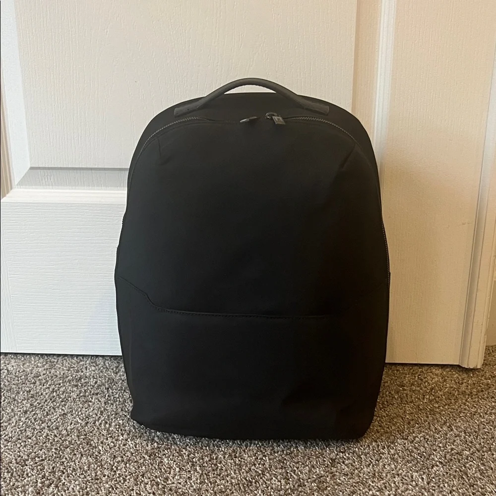 AWAY Jet Black The Everywhere Zip Backpack/Bookbag